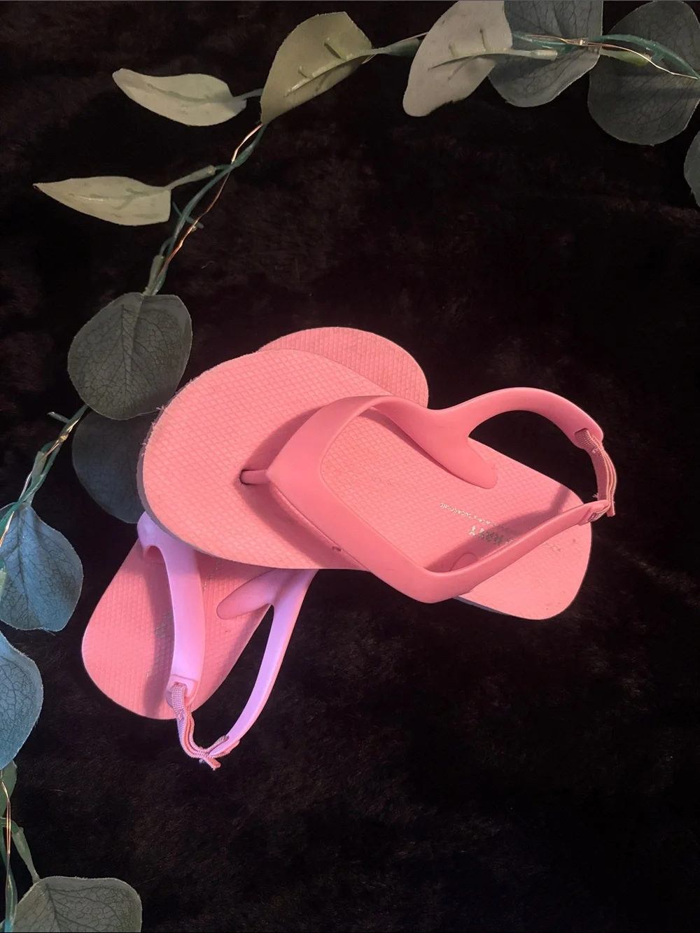 Old Navy Pink Backstrap Flip Flops for Kids
